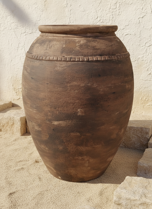 Vaso terracota artesanal RÚSTICO K.1 feito à mão em Portugal, decoração wabi-sabi, minimalista, rústica, mediterrânica, cottagecore e farmhouse . Decoração e design de interiores; design biofílico;
